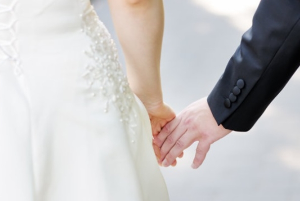 孕妇梦见鳄鱼追着自己跑_孕梦遭鳄追